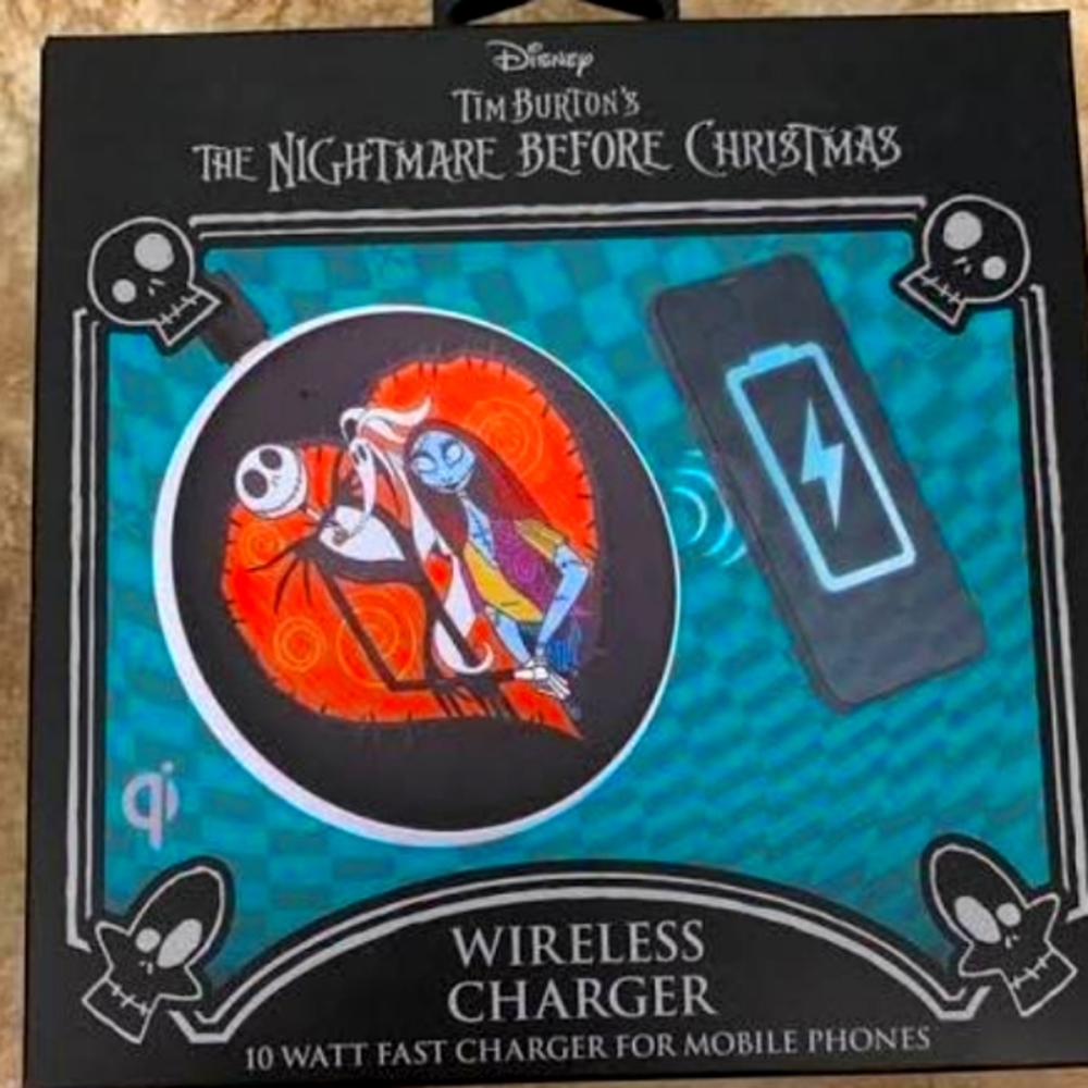 The nightmare before christmas  wireless Charger